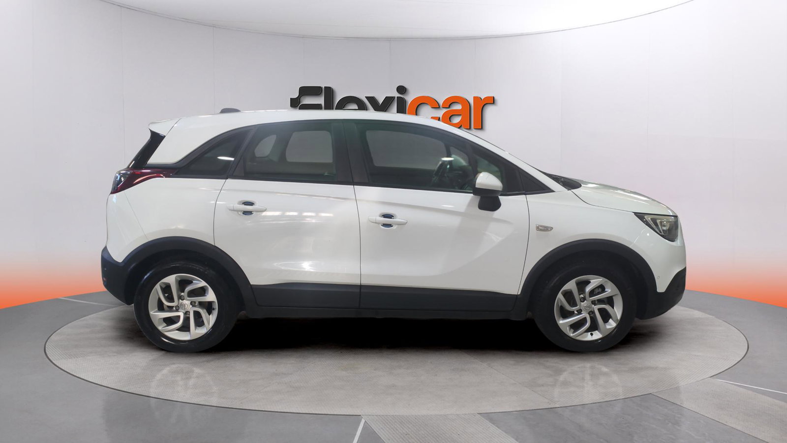 https://cdn-flexicar.caraffinity.it/public_appraisal_images_pro/images/stock/253149/J9KV12ODlG__WhatsApp Image 2026-04-14 at 18.51.01 (1).jpeg